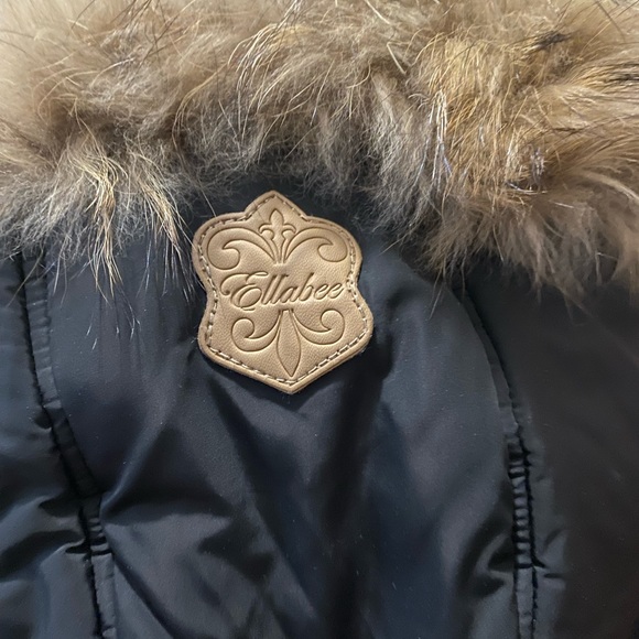 Winter jacket with real fur - Picture 4 of 7